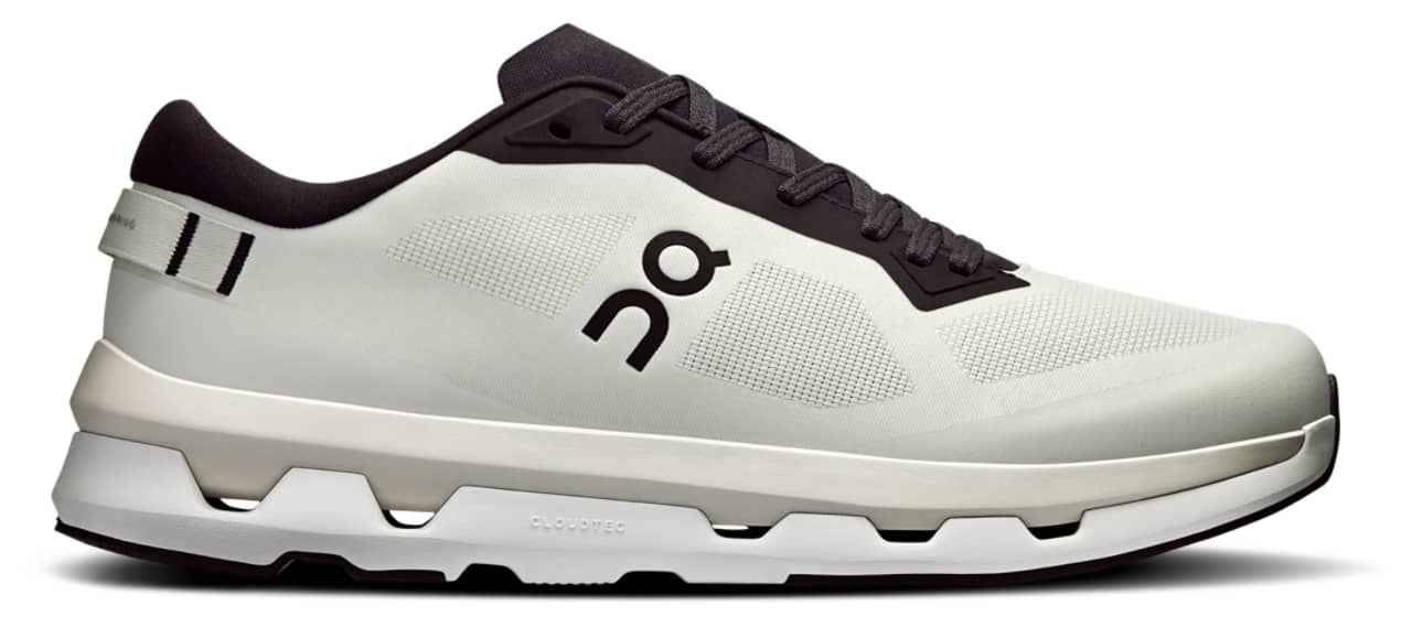 On Cloudzone Sneaker White/Black 8.5 New