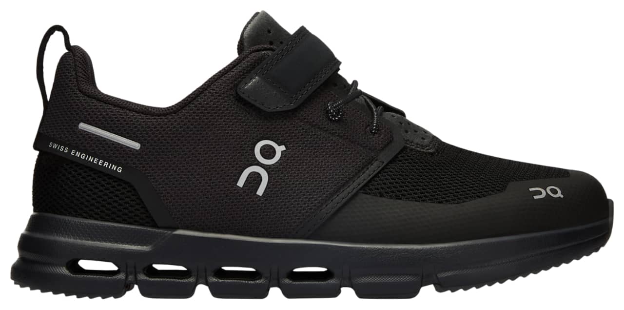 On Cloud Play Sneaker Black 1.5 New