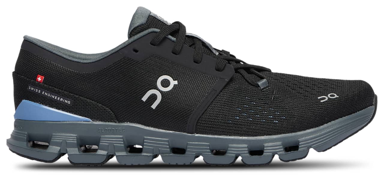 On Cloud 4 XD Sneaker Black New