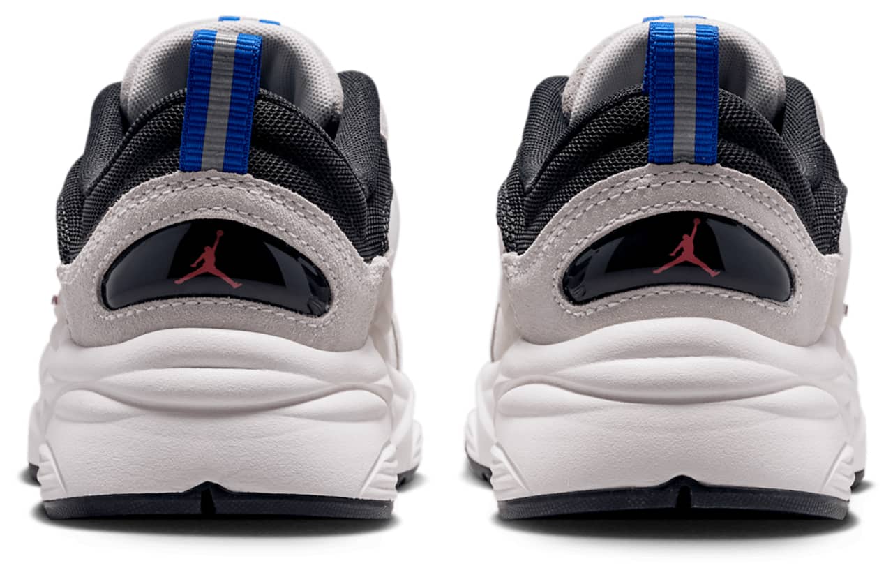 Jordan ' Trunner O/S Sneaker Black 10.5 New