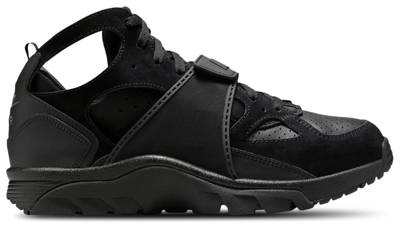 Nike Air Trainer Huarache Sneaker Black 9.5 New
