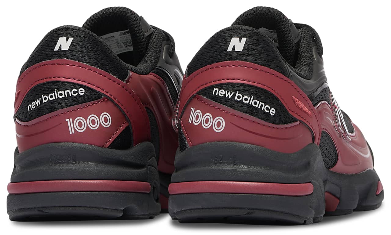 New Balance 1000 Sneaker Black/Silver M 5.5 / W 7