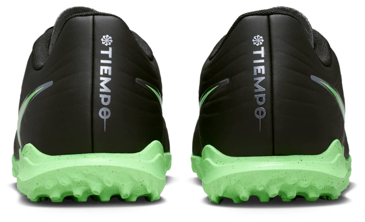 Nike Tiempo Maestro Club TF Sneaker Green 4.5 New