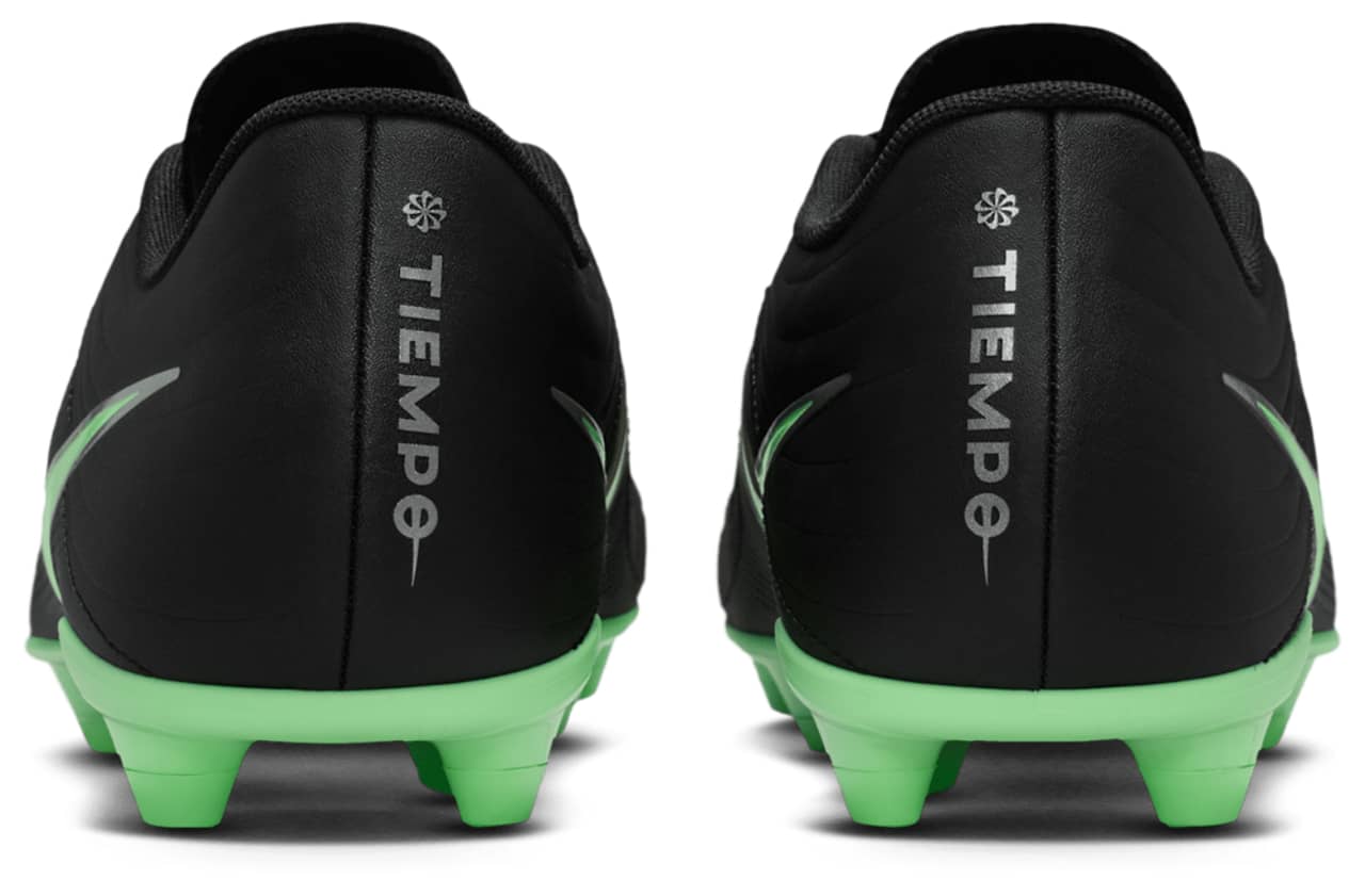 Nike Tiempo Maestro Club Fg/Mg Sneaker Green 11.5 New