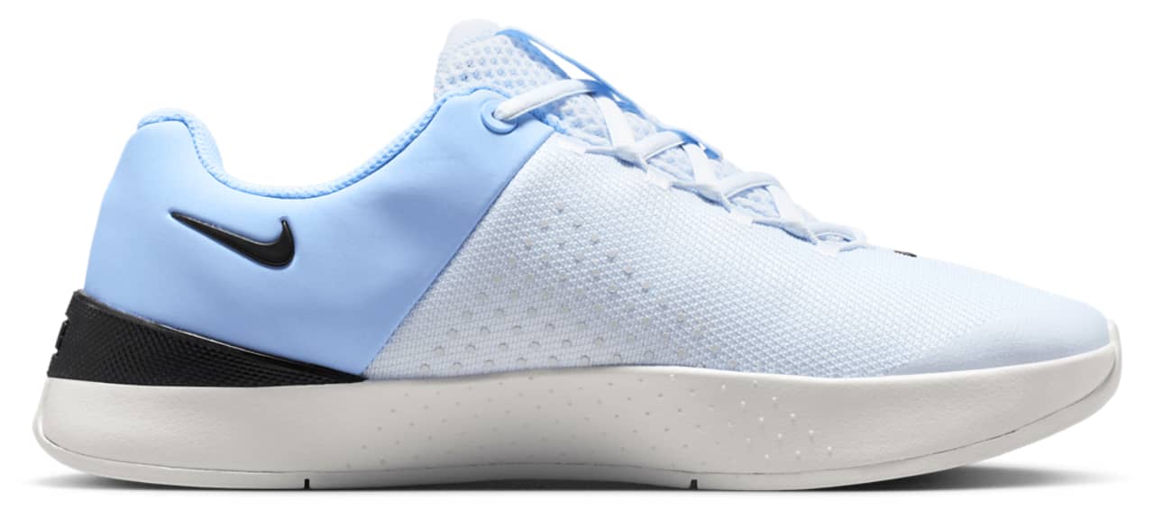 Nike Mc Trainer 4 Sneaker White 10.5 New