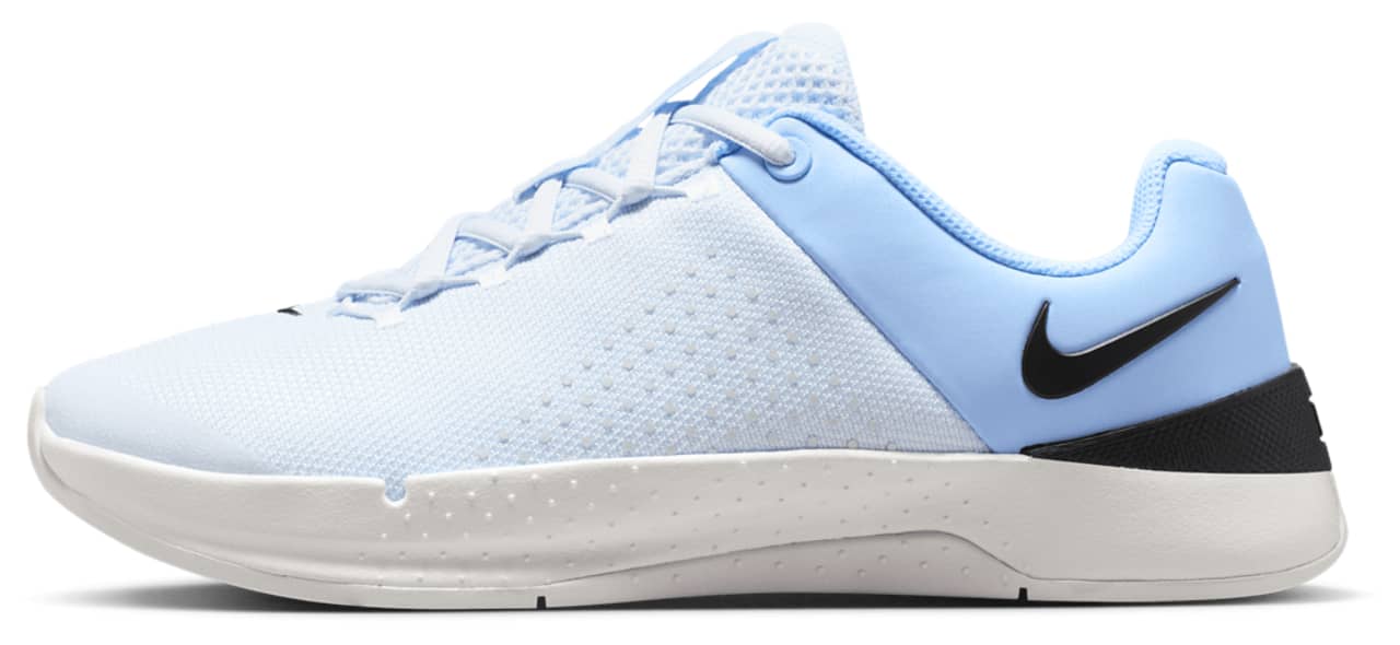 Nike Mc Trainer 4 Sneaker White 10.5 New