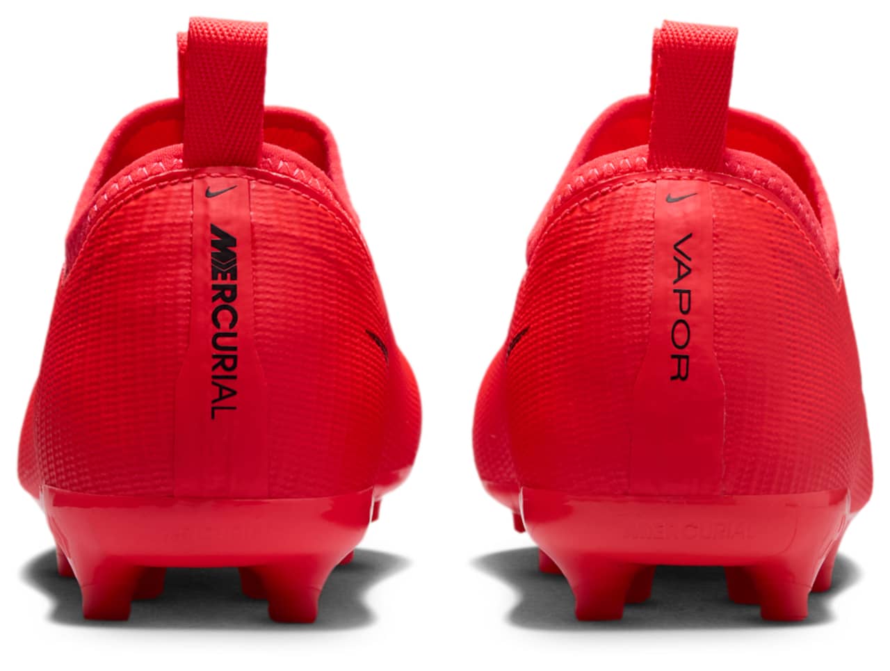 Nike Jr Vapor 17 Academy Fg/Mg T Sneaker Red 5.5 New