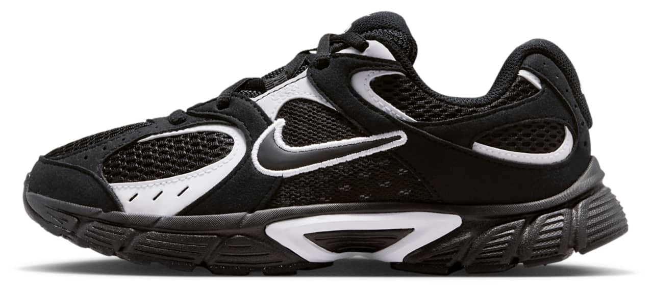 Nike V5 RNR Suede Sneaker Black 3.5 New