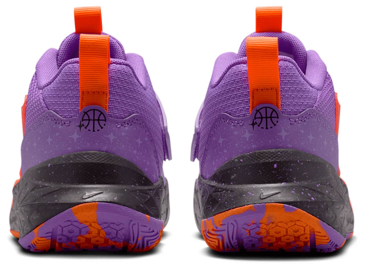 Nike Team Hustle D 12 SE Sneaker Purple New