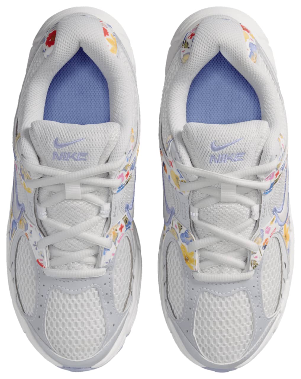 Nike V5 RNR SE FL Sneaker White 4.5 New