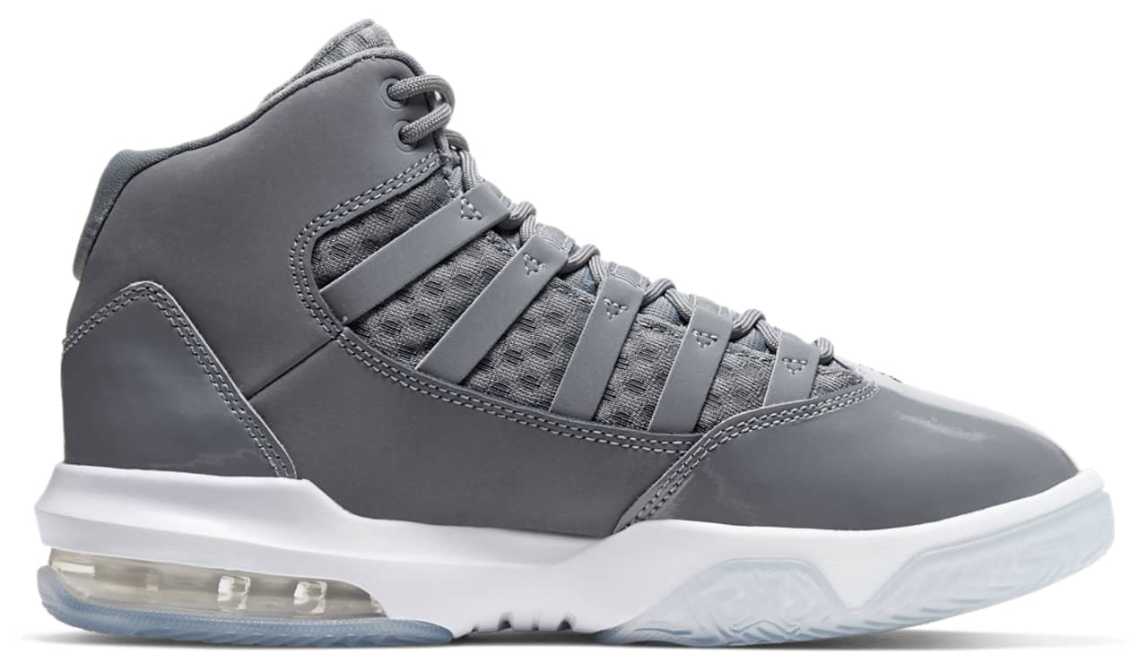 Jordan Max Aura Sneaker Black 2.5 New