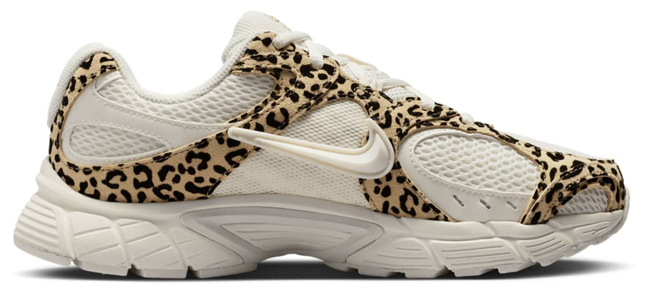 Nike V5 RNR Suede XLPD Sneaker White 5.5 New