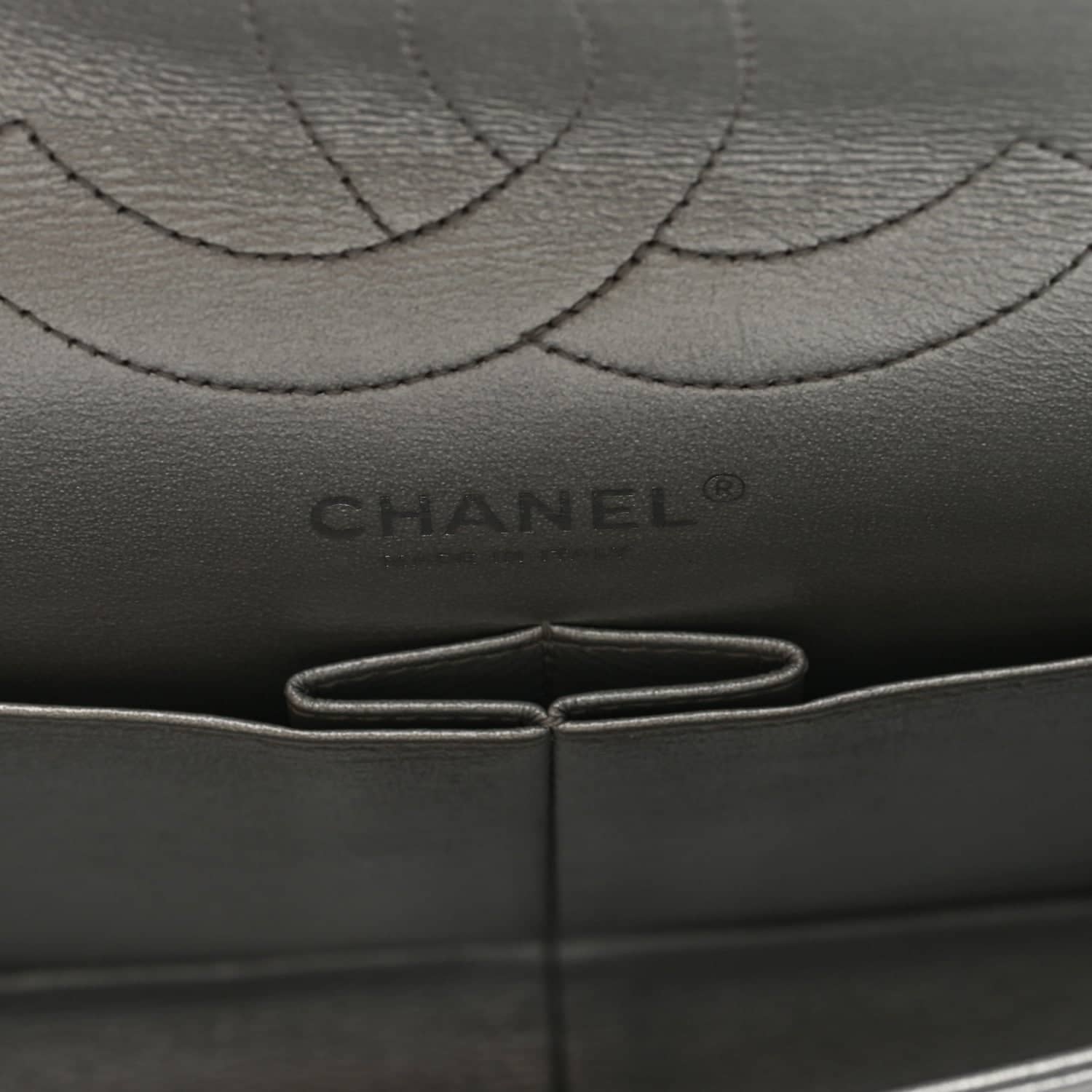 Chanel 2.55 Reissue 226 Medium Shoulder Bag Women's bags Green Used - Like New