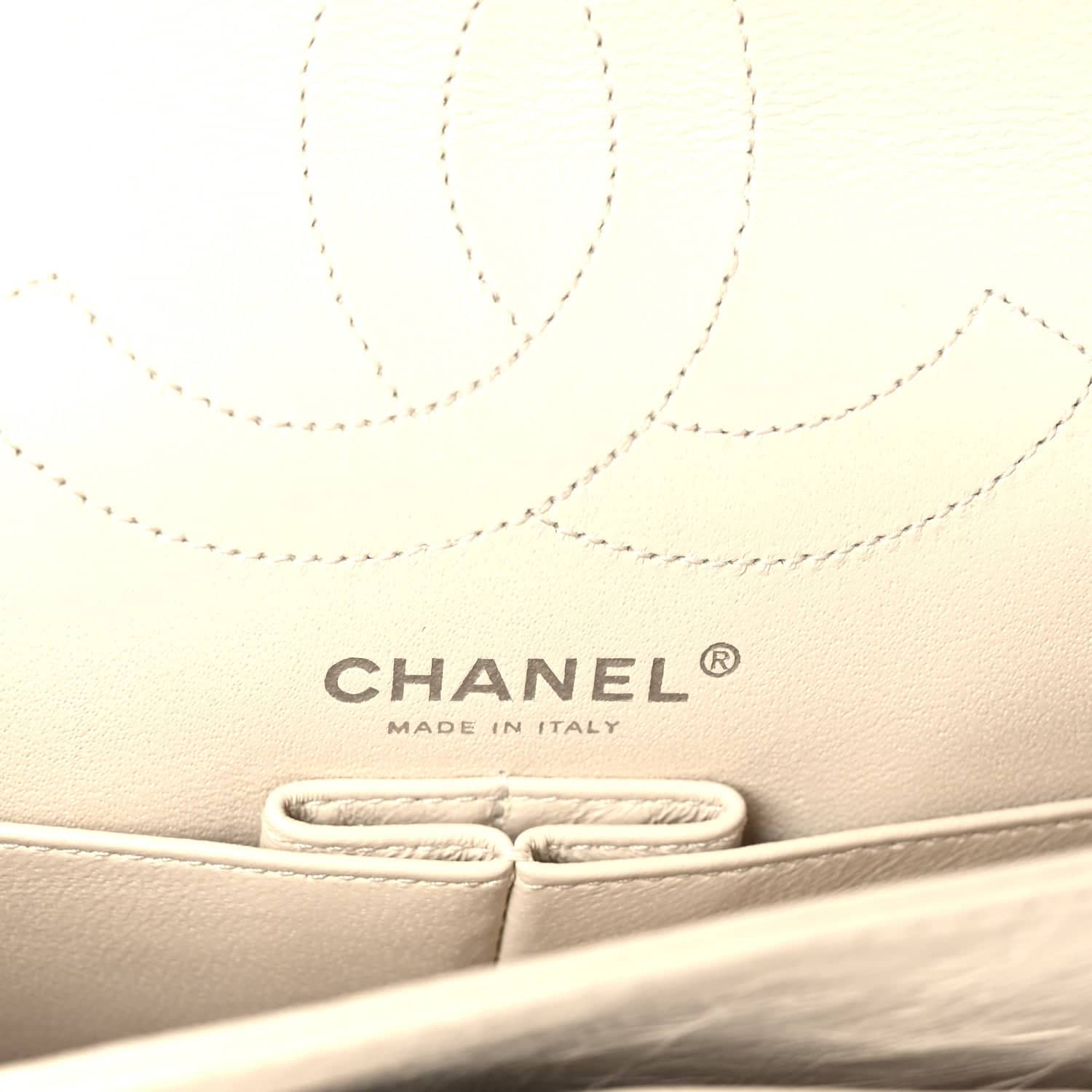 Chanel 2.55 Reissue 225 Small Shoulder Bag Women's bags Multicolor Used - Like New