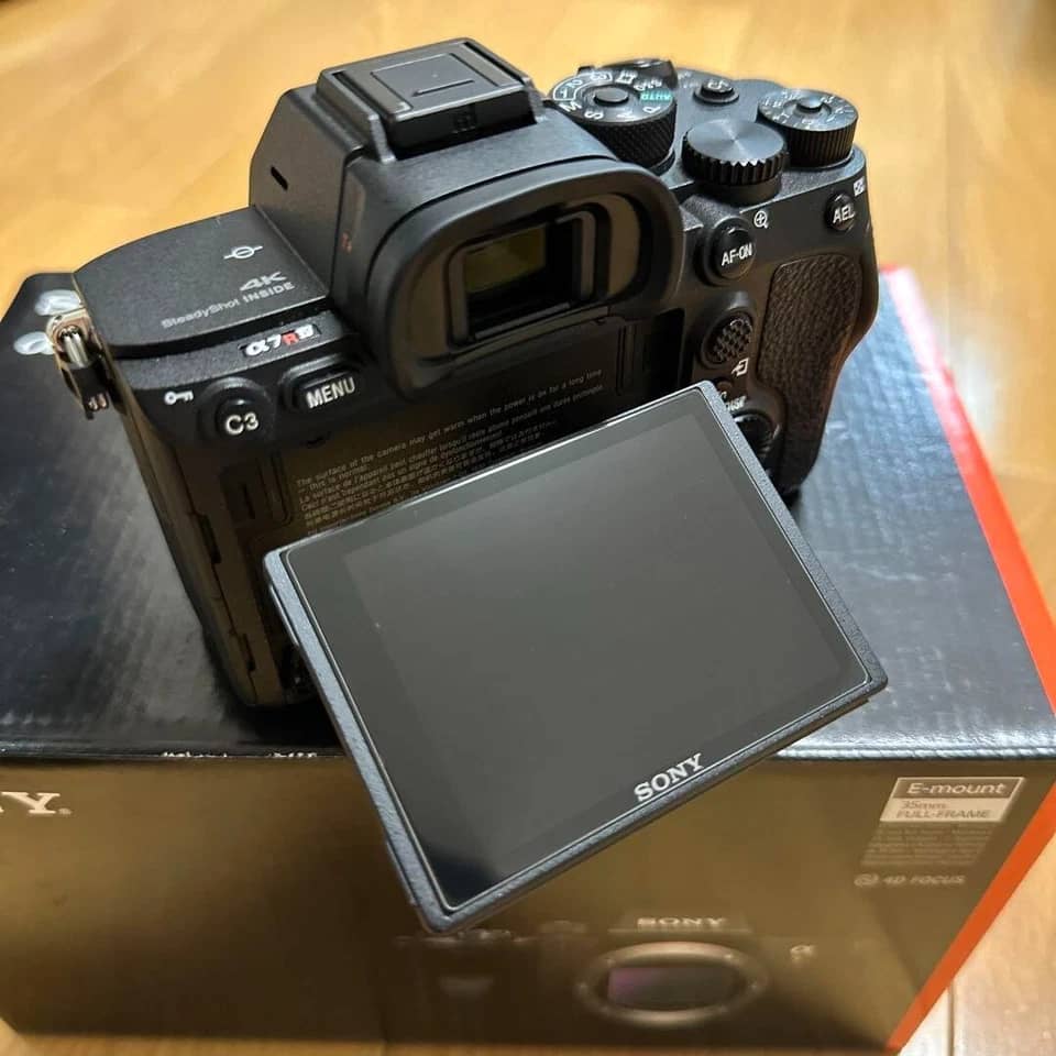 Sony α7R IVa Digital Cameras