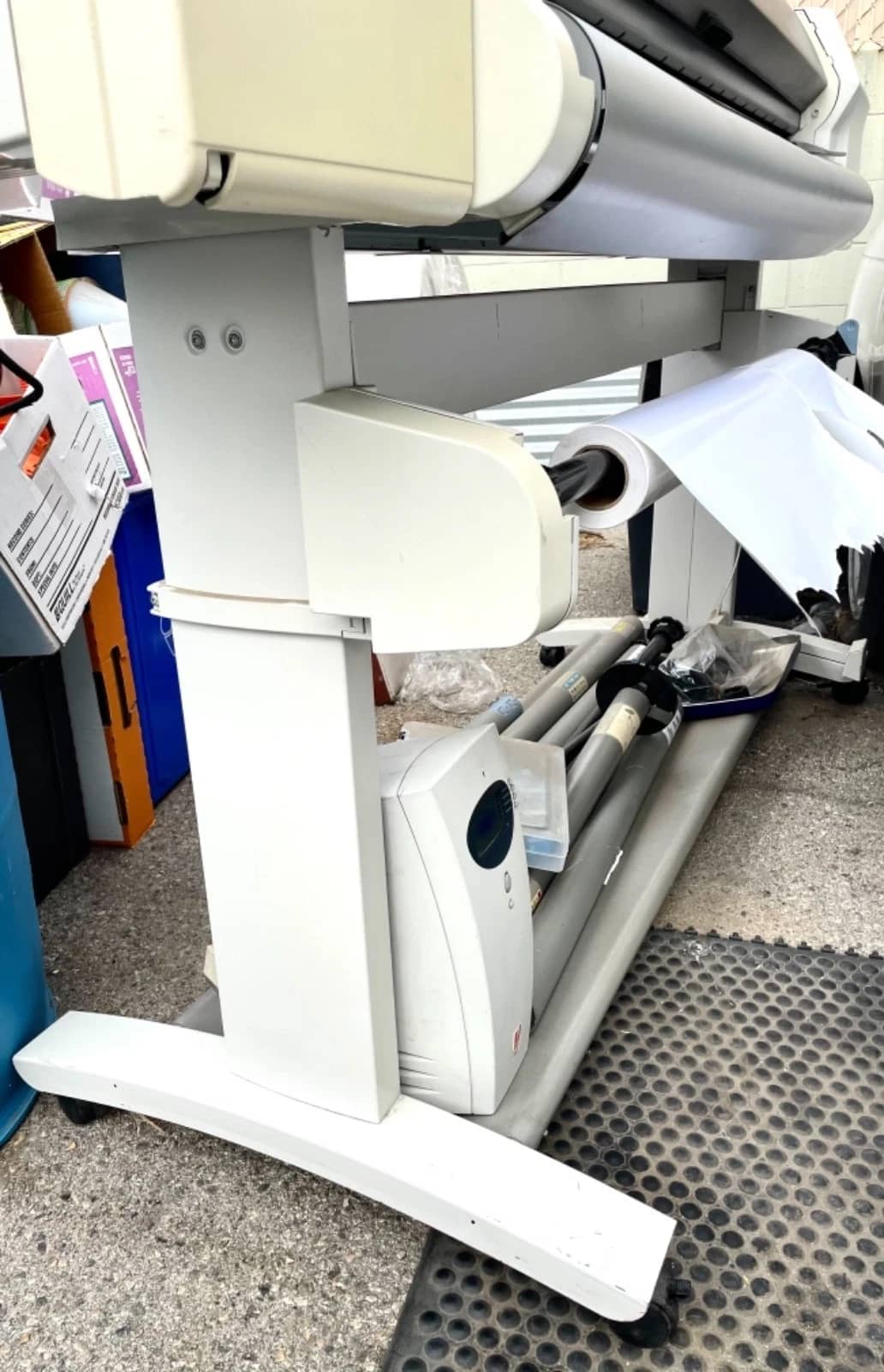 HP DesignJet 3800CP Printers For parts or not working