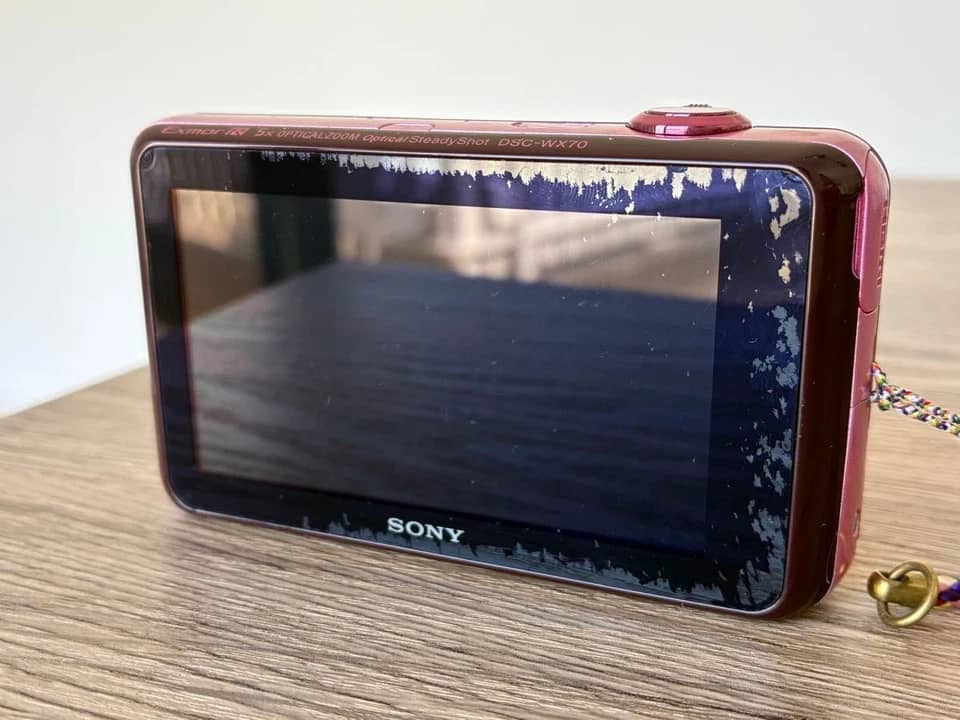 Sony Cyber-shot DSC-WX70 Digital Cameras Silver New Body Only
