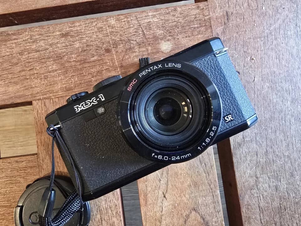 Pentax MX-1 Digital Cameras Black New Body Only