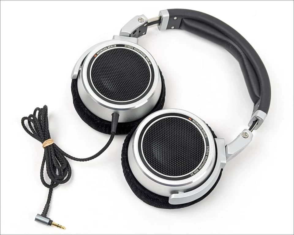 Neumann Neumann NDH 30 Headphones & Earbuds 