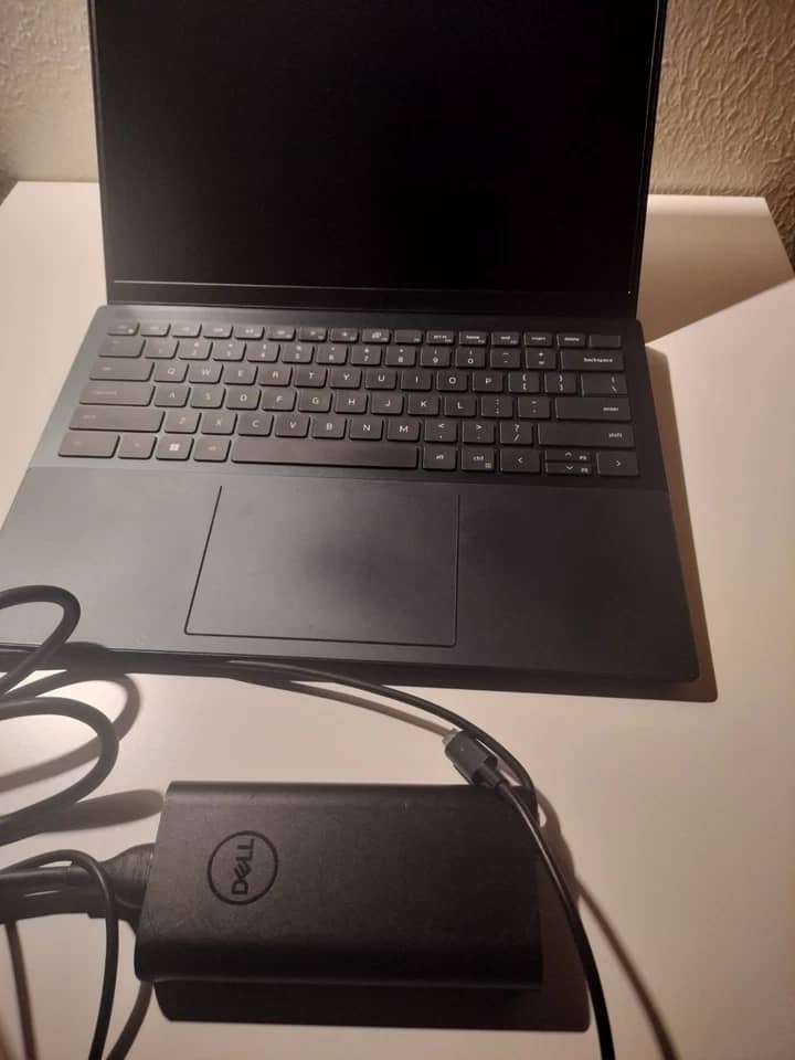 Dell Inspiron 7420 Computers