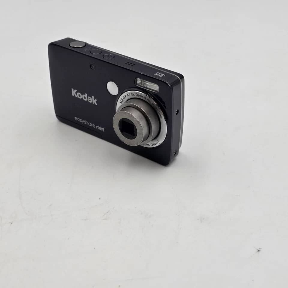 Kodak Easy Share Mini M200 Digital Cameras Red For parts or not working Body Only