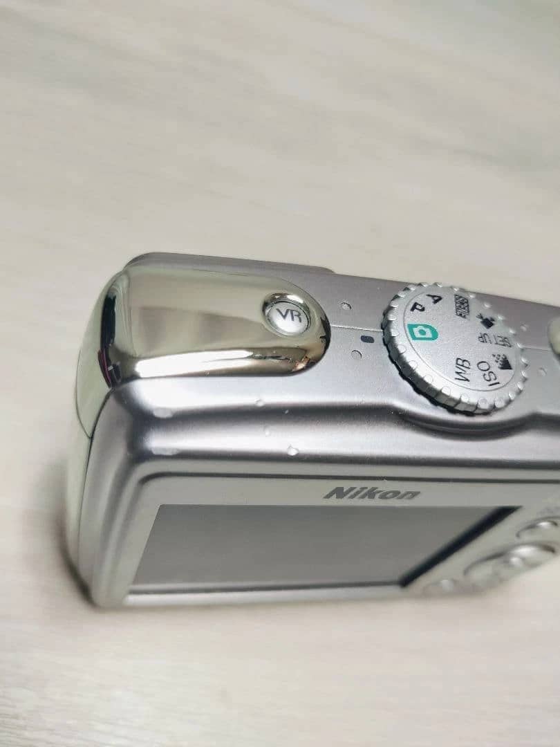 Nikon COOLPIX P4 Digital Cameras Silver Used - Good Body Only