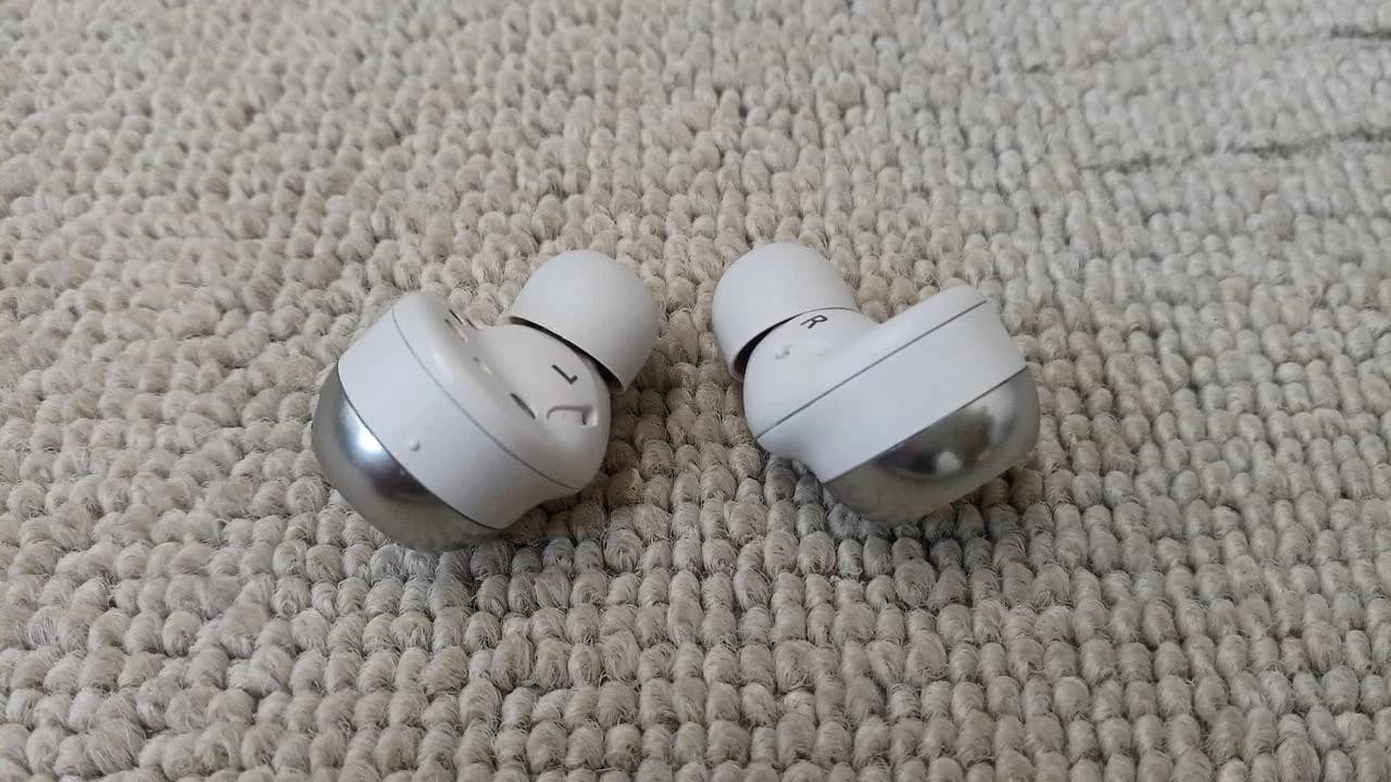 Technics EAH-AZ100-S Headphones & Earbuds Silver New