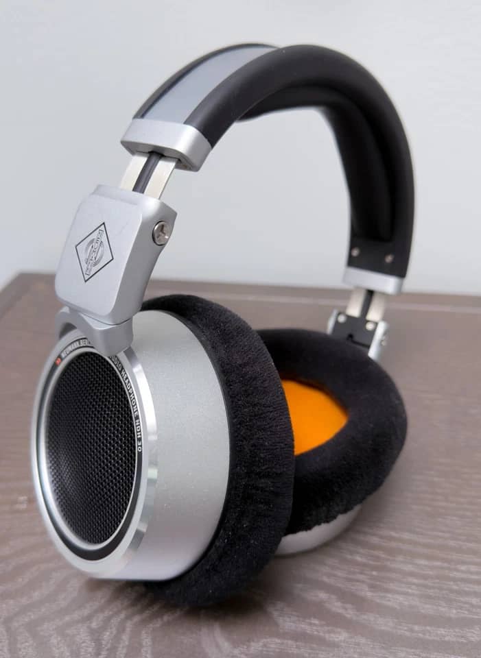 Neumann Neumann NDH 30 Headphones & Earbuds 