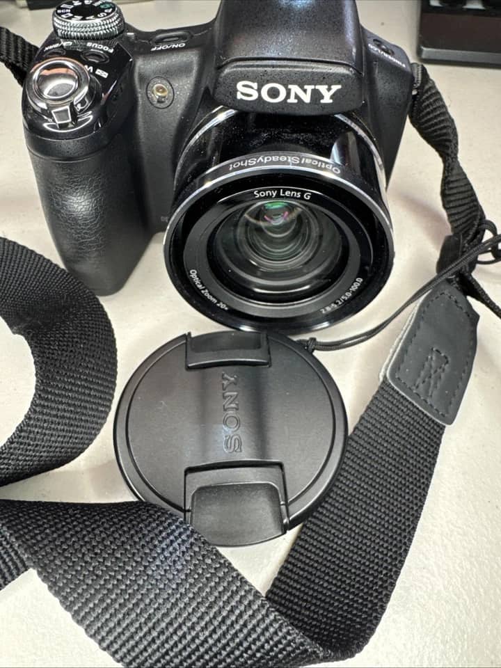 Sony Cyber-shot DSC-HX1 Digital Cameras Black Used - Good Body Only