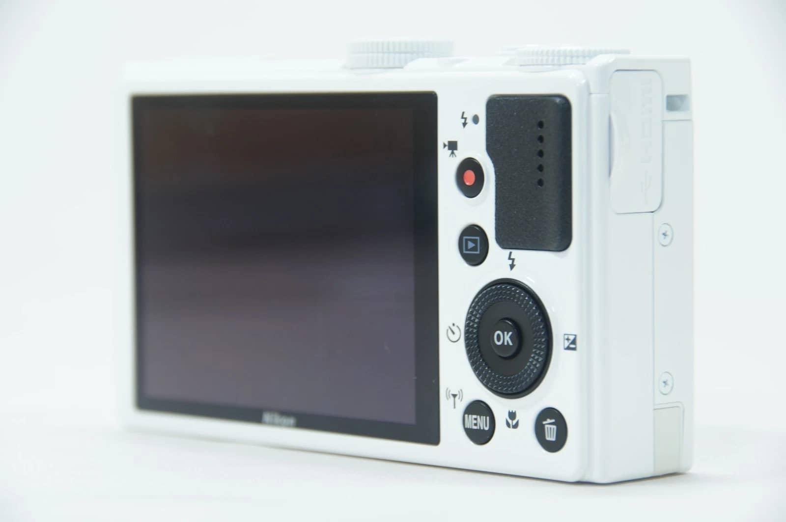 Nikon COOLPIX P340 Digital Cameras Black New Body Only