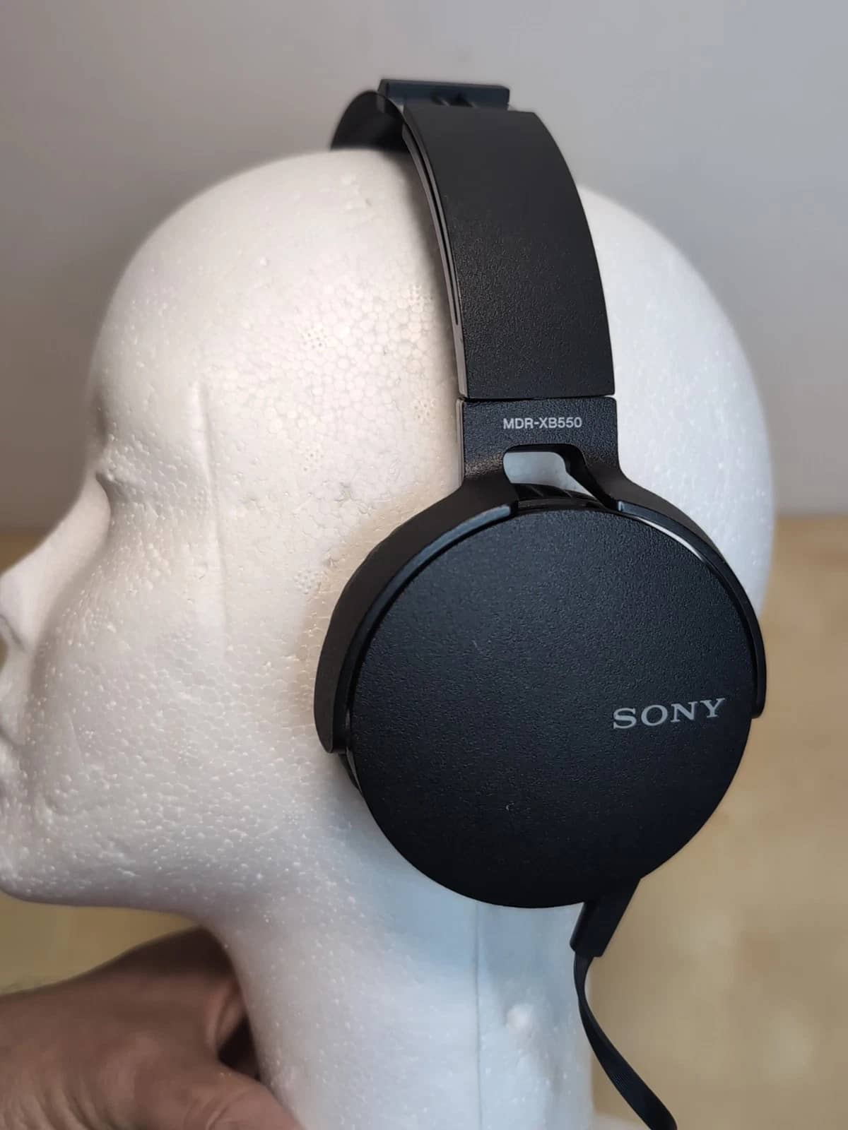 Sony MDRXB550AP Headphones & Earbuds Black Used - Good