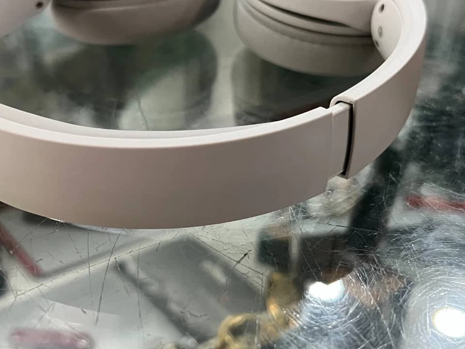 Sony WH-CH520 Headphones & Earbuds 