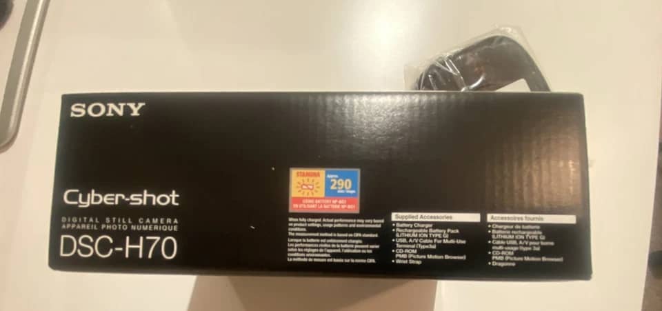 Sony Cyber-shot DSC-H70 Digital Cameras Black For parts or not working Body Only