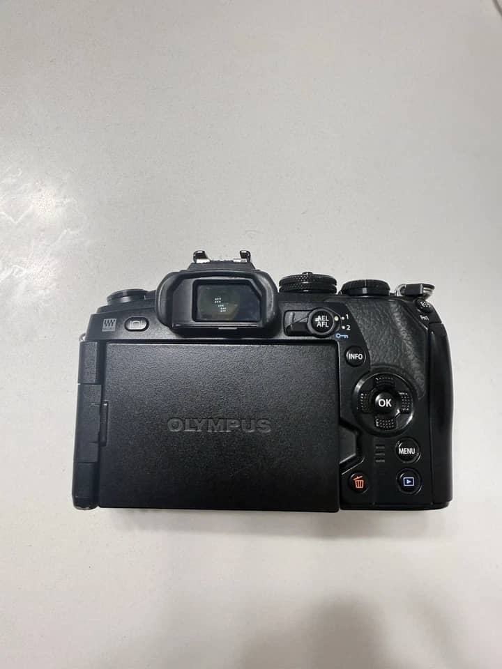 OM SYSTEM OM-1 Mark II Digital Cameras