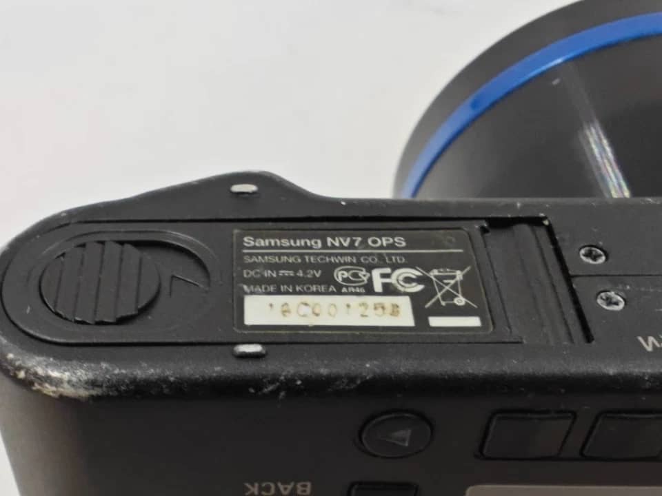 Samsung NV7 OPS Digital Cameras Black New Body Only