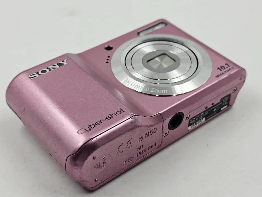 Sony Cyber-shot DSC-S2000 Digital Cameras Gold New Body Only