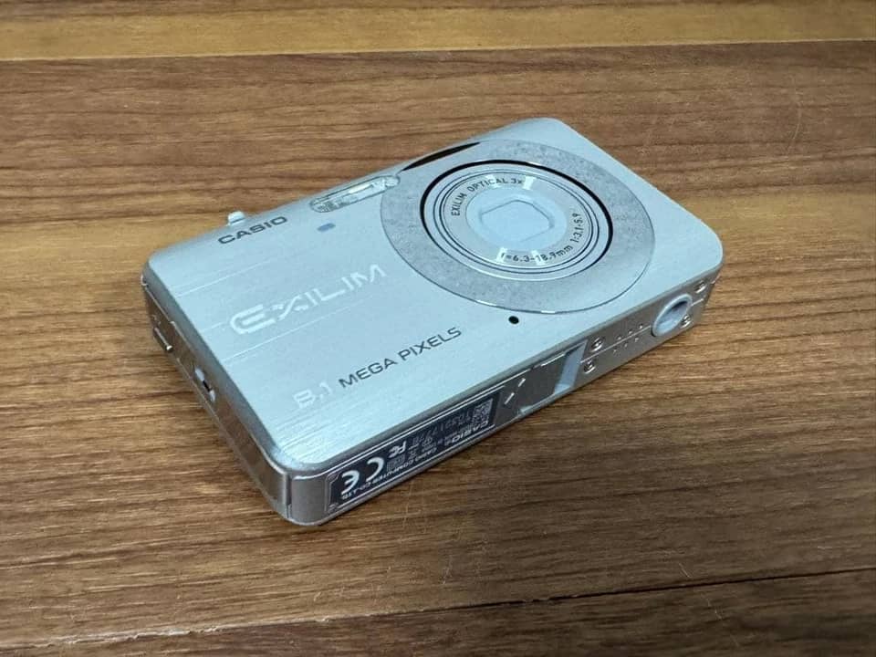 Casio Exilim EX-Z80 Digital Cameras Black New Body Only