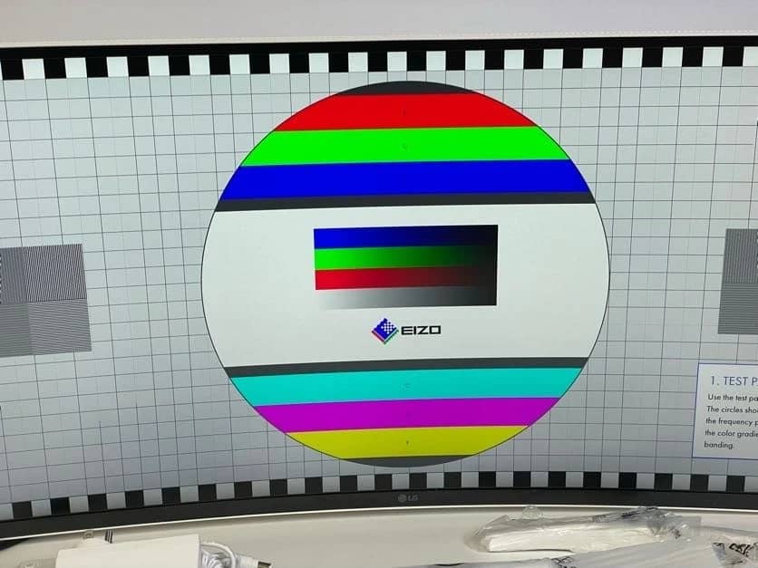 LG 34SR60QC-W Monitors For parts or not working