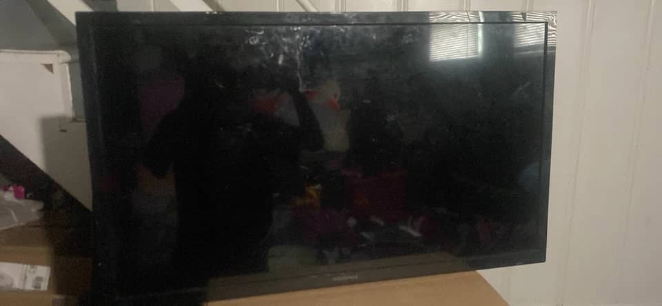 Insignia class f30 TVs