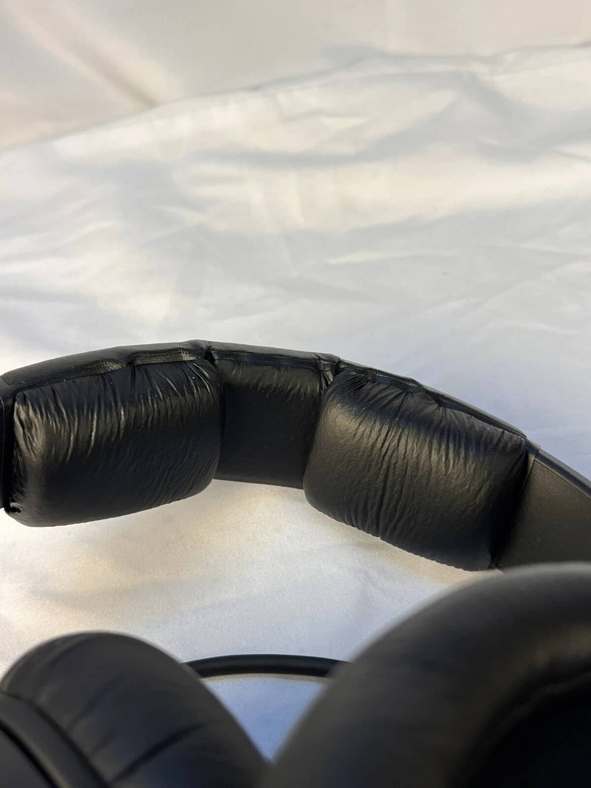 Sennheiser HD280PRO Headphones & Earbuds Black New