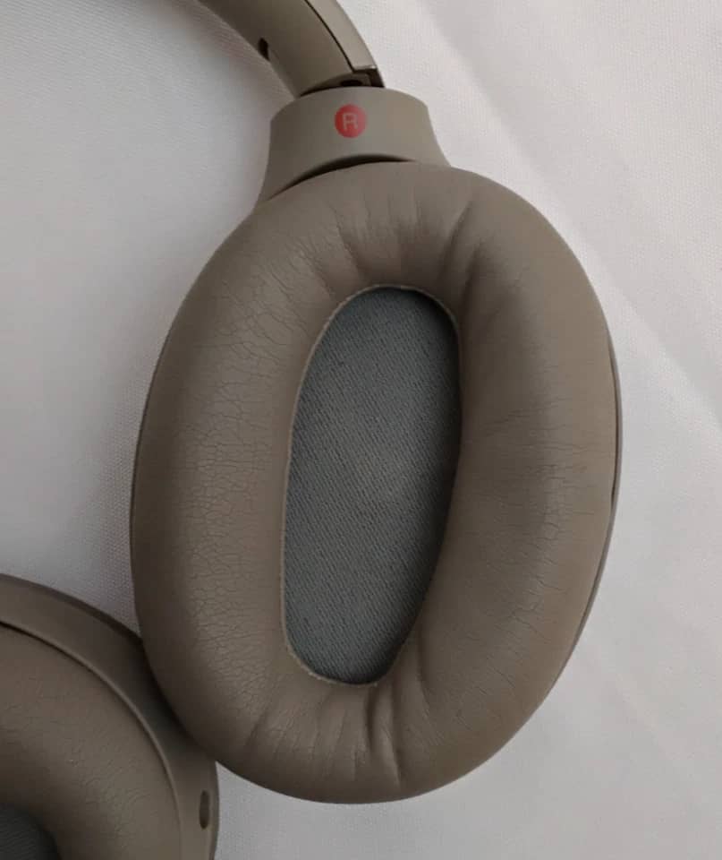 Sony WH-1000XM2 Headphones & Earbuds 