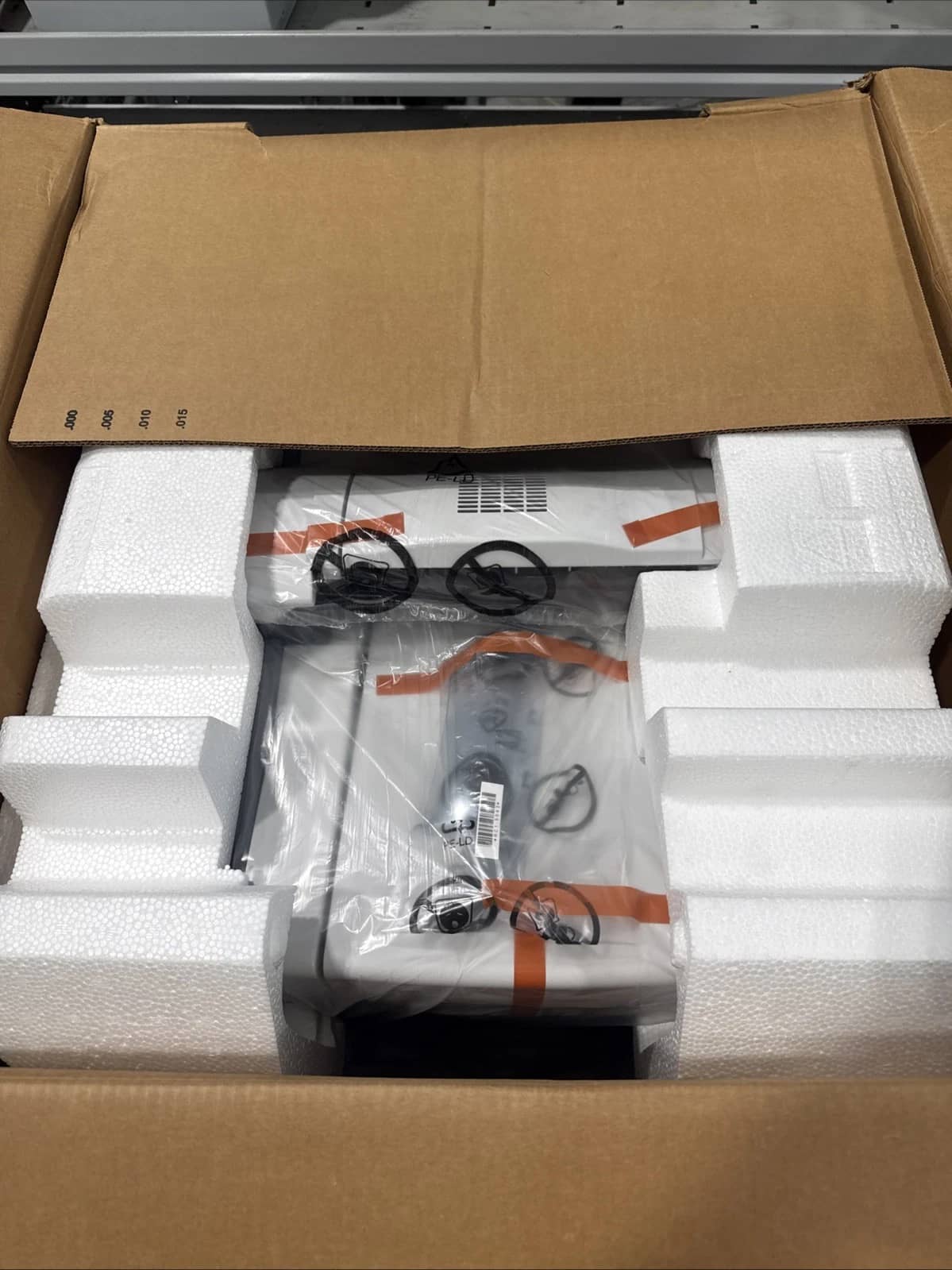 HP cp4005n Printers New