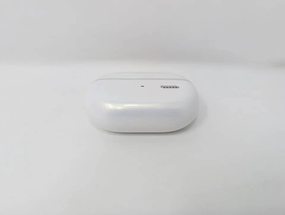 SoundPEATS Pearlclip Pro Headphones & Earbuds White New