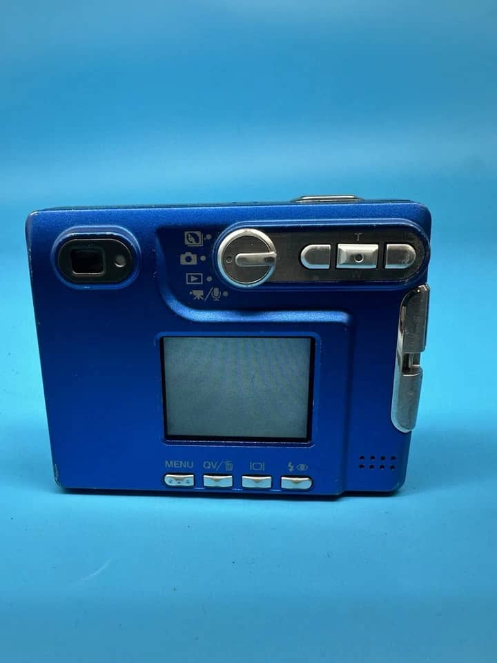 Minolta DiMAGE Xg Digital Cameras Red Used - Good