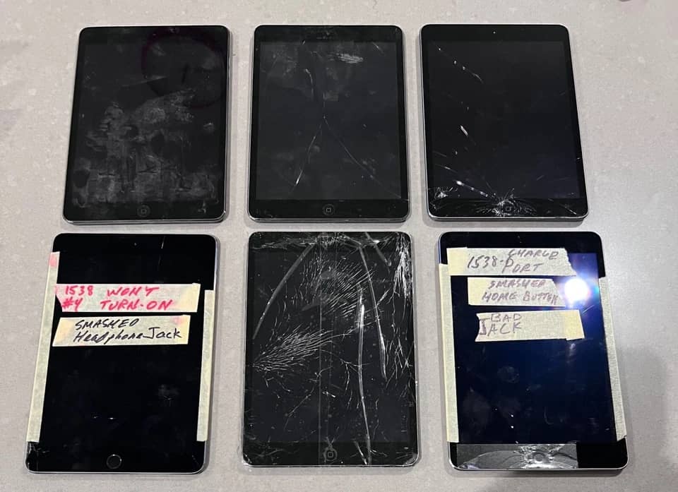 Apple iPad Mini 4 Tablets