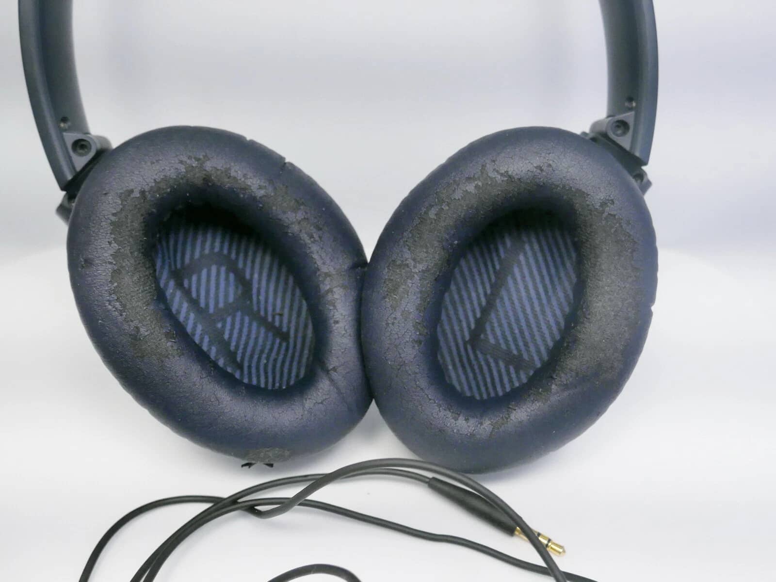 Bose QuietComfort 35 I QC 35 Headphones & Earbuds Black New