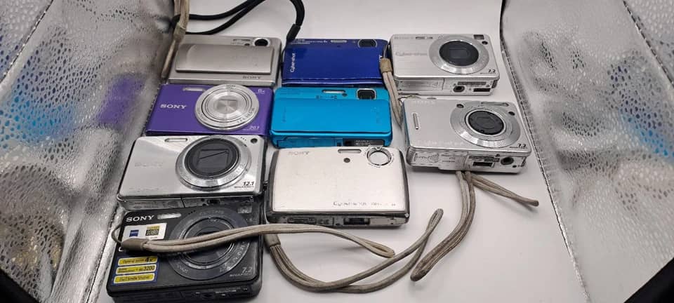 Sony Cyber-shot DSC-W830 Digital Cameras Black New Body Only