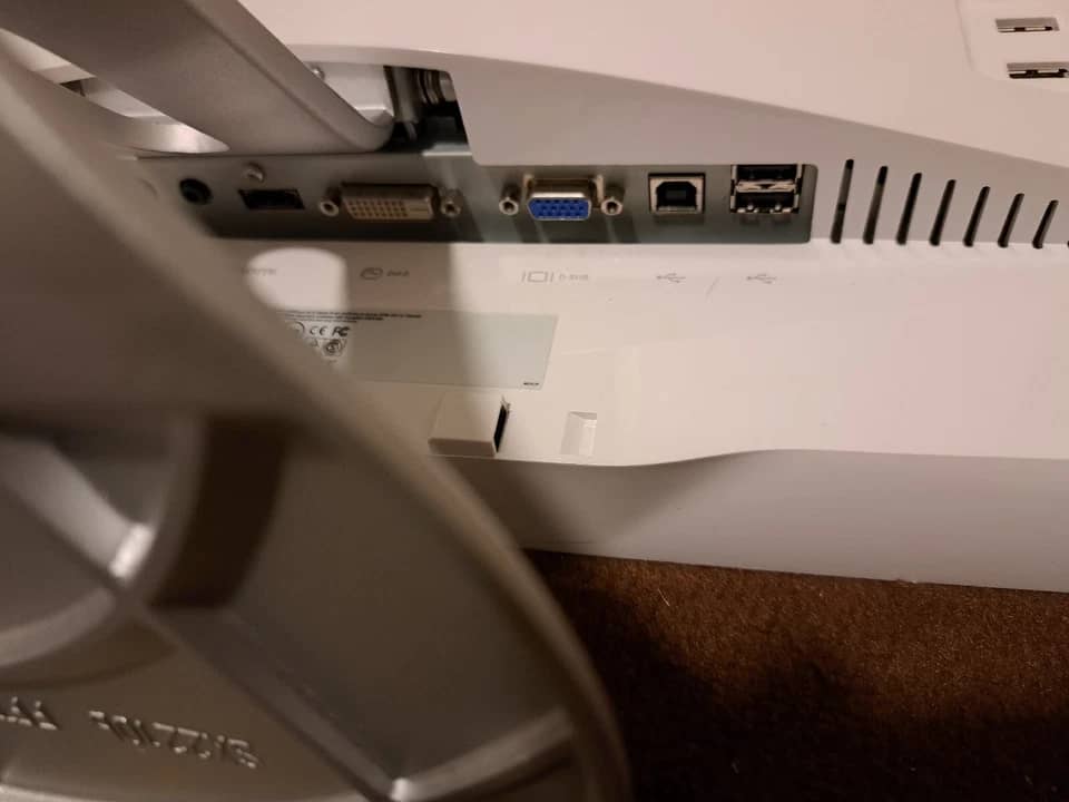 Dell SX2210 Monitors