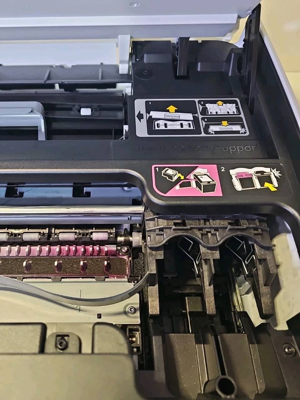 HP OfficeJet 5746 Printers Used - Good