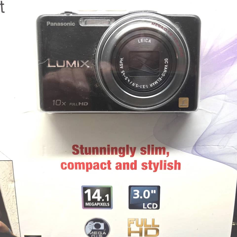 Panasonic LUMIX SZ7 Digital Cameras White Used - Good Body Only